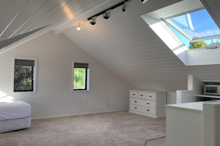 Photo of property in 1/16 Willis Street, Torbay, Auckland, 0630