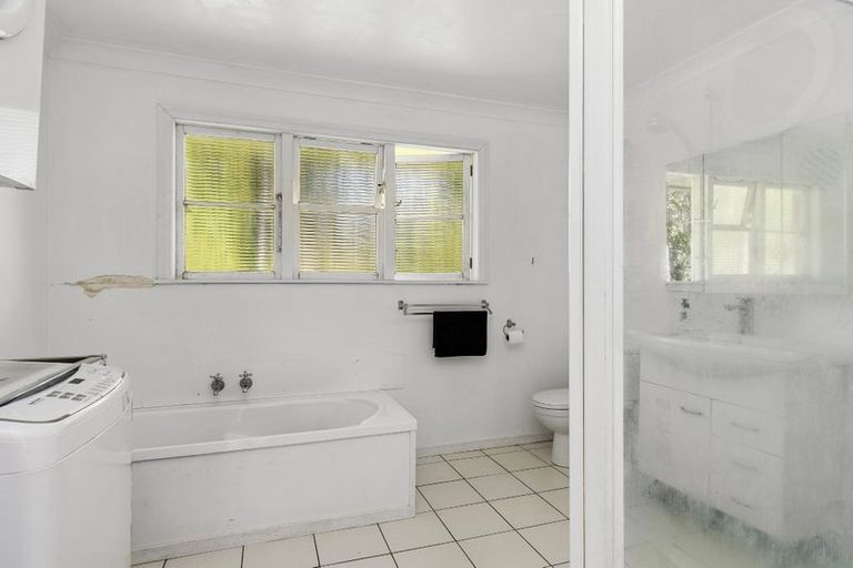 Photo of property in 119 Stokes Valley Road, Stokes Valley, Lower Hutt, 5019