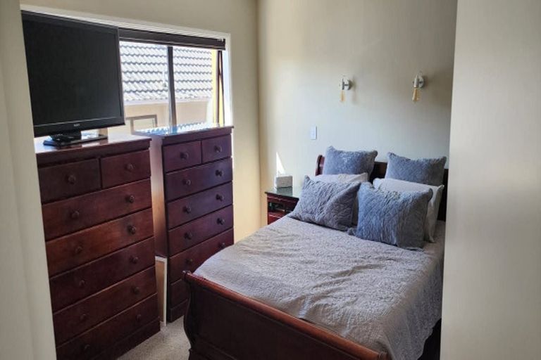 Photo of property in 2/29 May Street, Mount Maunganui, 3116