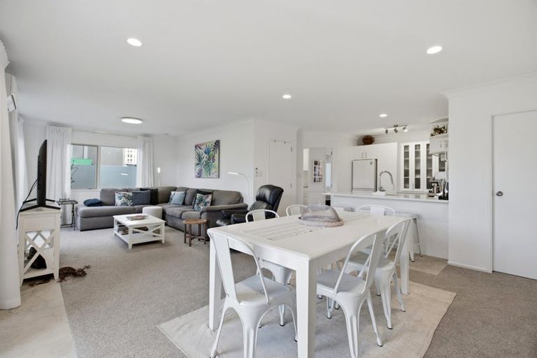 Photo of property in 1/111 Santa Monica Drive, Papamoa Beach, Papamoa, 3118
