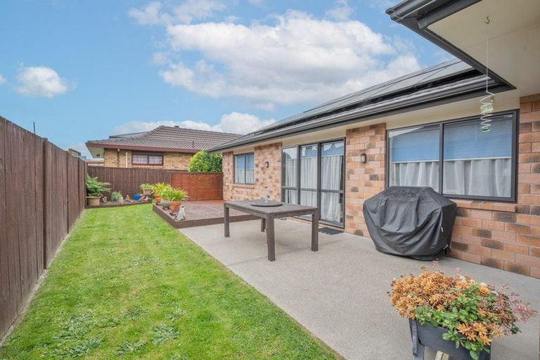 Photo of property in 64a Clevedon Road, Papakura, 2110