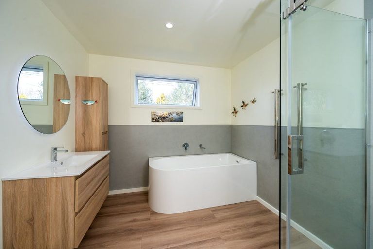 Photo of property in 104 Tollemache Road East, Longlands, Hastings, 4122