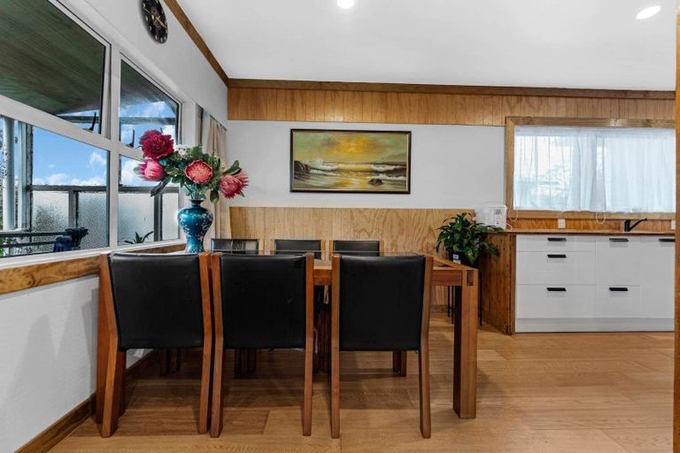 Photo of property in 22 Lawrence Crescent, Hillpark, Auckland, 2102