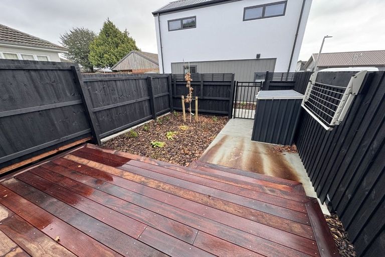 Photo of property in 2/2 Puna Street, Riccarton, Christchurch, 8041