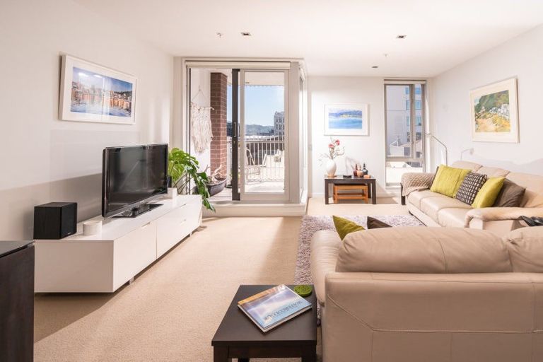Photo of property in Republic Apartments, 4d/10 Lorne Street, Te Aro, Wellington, 6011