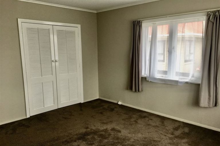 Photo of property in 34 Rollerson Street, Papakura, 2110