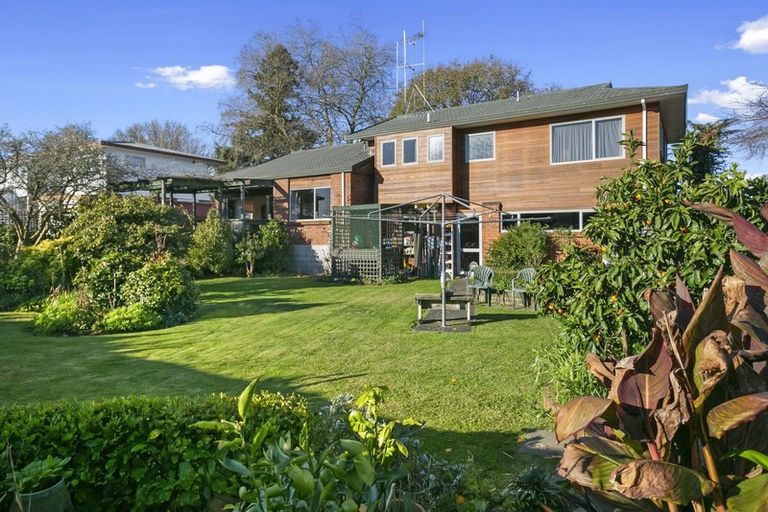 Photo of property in 63 Carlyle Street, Leamington, Cambridge, 3432