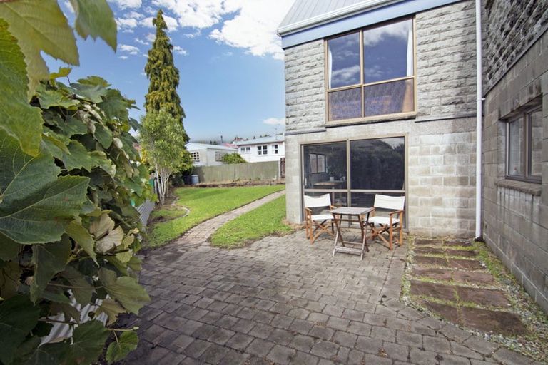 Photo of property in 2/17 Cawthron Crescent, Annesbrook, Nelson, 7011