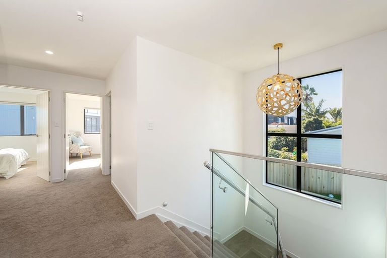 Photo of property in 29a Mackenzie Street, Te Atatu South, Auckland, 0610