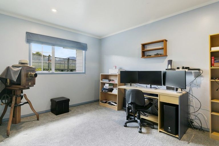 Photo of property in 86 Birch Street, Hilltop, Taupo, 3330