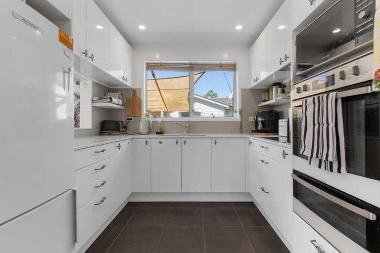 Photo of property in 55 Kawaha Point Road, Kawaha Point, Rotorua, 3010