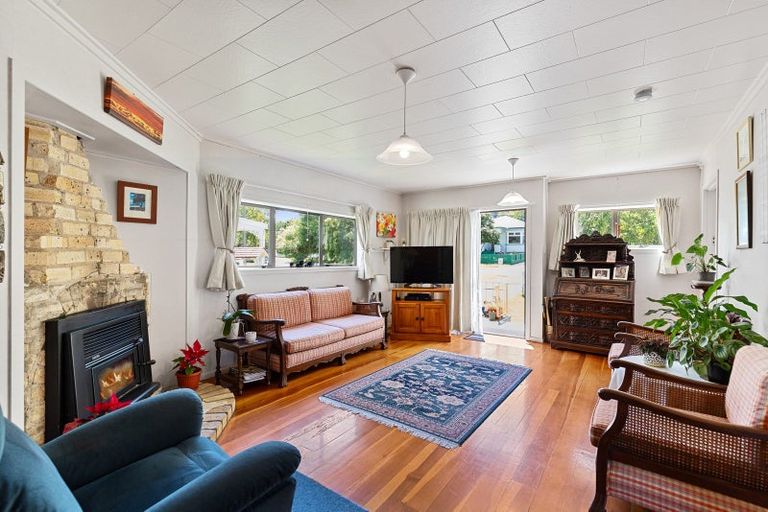 Photo of property in 5 Emerson Street, Te Aroha, 3320