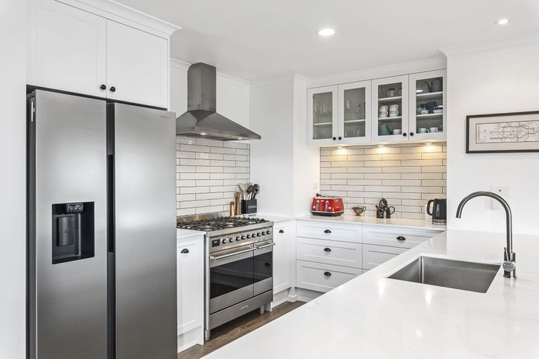 Photo of property in 39 Kotuku Drive, Paraparaumu Beach, Paraparaumu, 5032