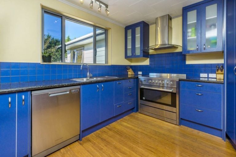 Photo of property in 11 Phar Lap Grove, Trentham, Upper Hutt, 5018