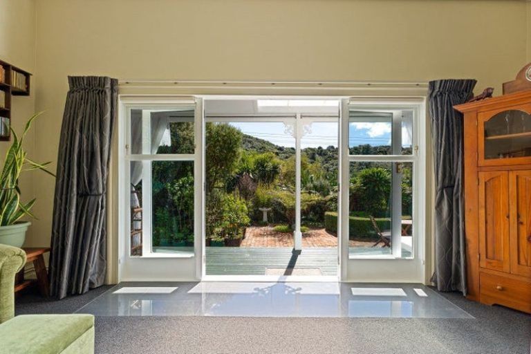 Photo of property in 25 Hampden Street, Picton, 7220