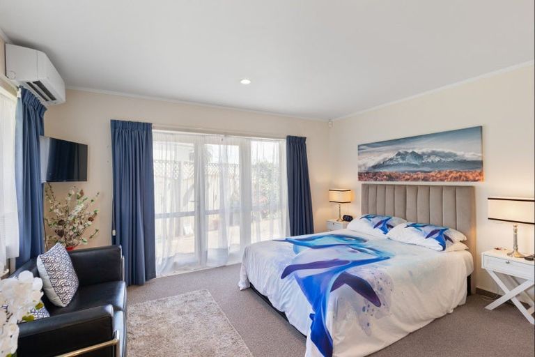 Photo of property in 174 Bath Street, Levin, 5510