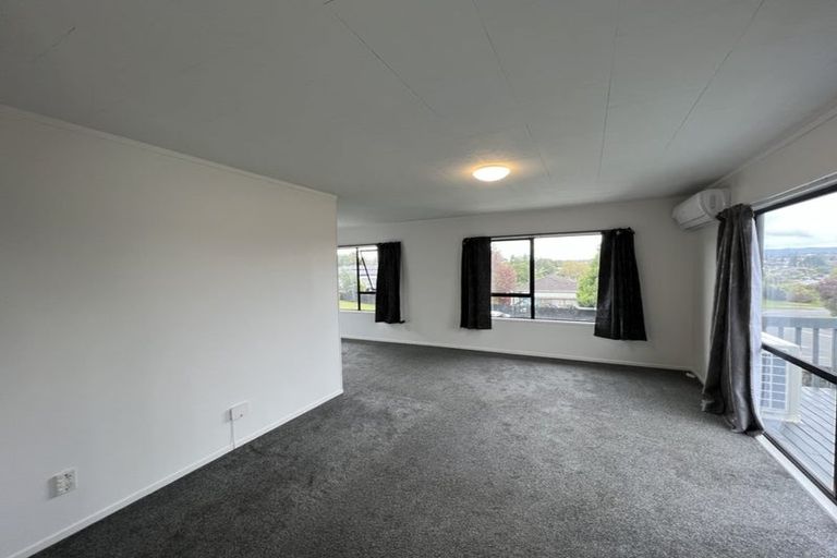 Photo of property in 139 Moire Road, West Harbour, Auckland, 0618