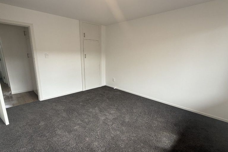 Photo of property in 2/7 Division Street, Riccarton, Christchurch, 8041
