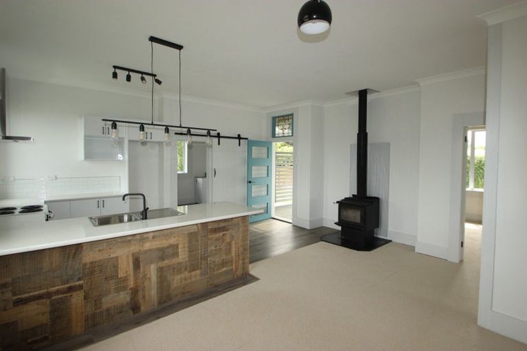 Photo of property in 37 Norfolk Street, Riversdale, 9776