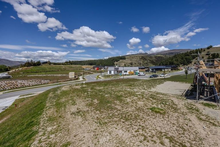 Photo of property in 28 Atkins Road, Luggate, Wanaka, 9382
