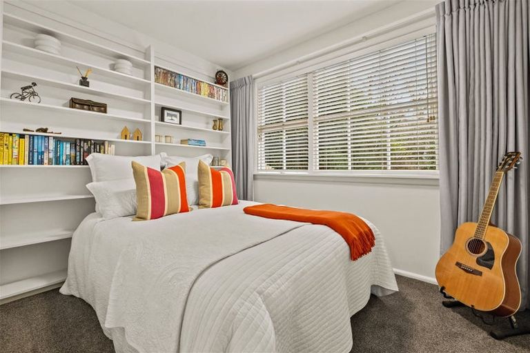 Photo of property in 7 Parkstone Avenue, Ilam, Christchurch, 8041