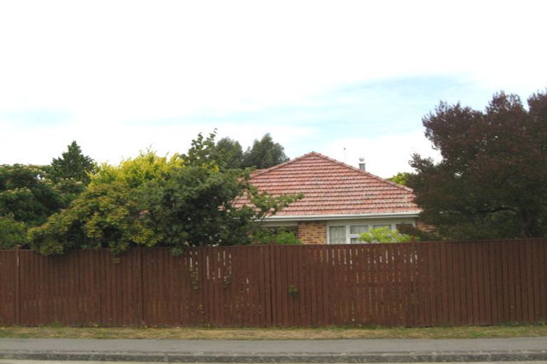 Photo of property in 222 Weston Road, St Albans, Christchurch, 8052