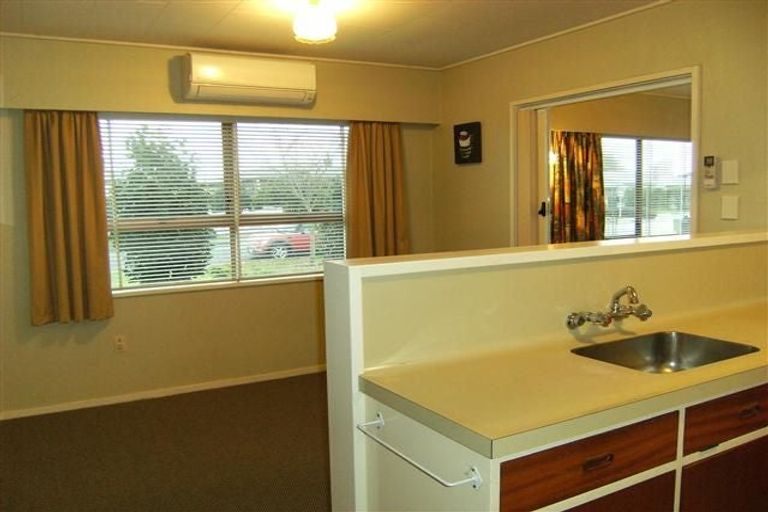 Photo of property in 800b Queen Street East, Parkvale, Hastings, 4122