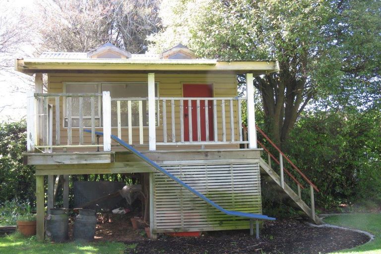Photo of property in 53 Gladstone Terrace, Gladstone, Invercargill, 9810