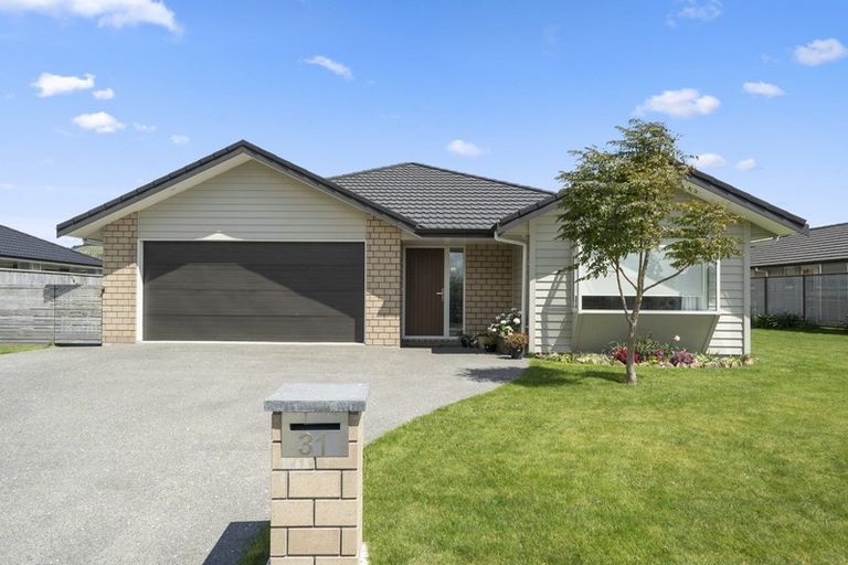 Photo of property in 31 Waipunahau Road, Waikanae, 5036