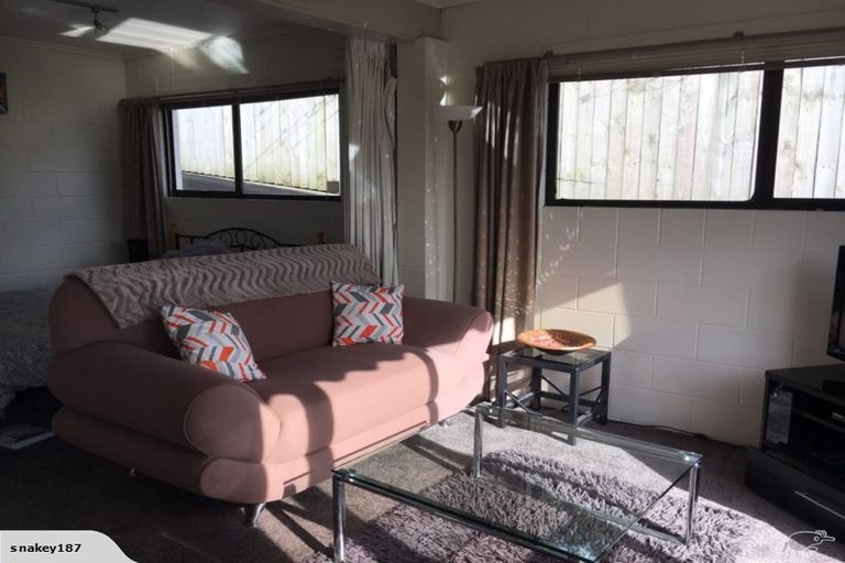 Photo of property in 62 Red Hill Road, Red Hill, Papakura, 2110