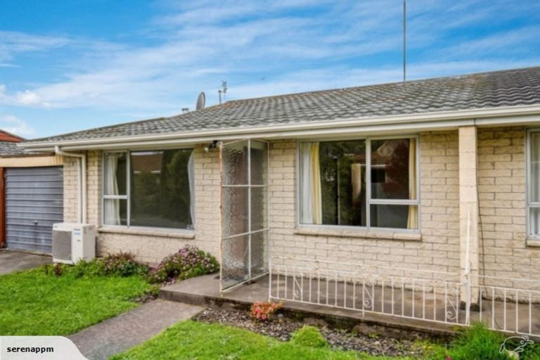 Photo of property in 2/32 Elizabeth Street, Riccarton, Christchurch, 8041