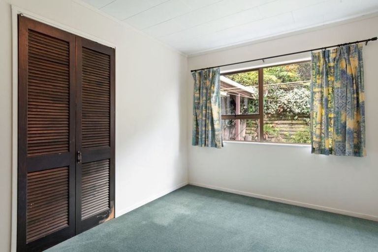 Photo of property in 6 Pioneer Grove, Silverstream, Upper Hutt, 5019