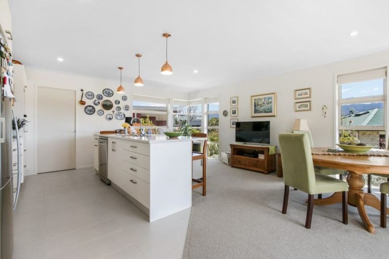 Photo of property in 18 Noble Johnston Drive, Katikati, 3129