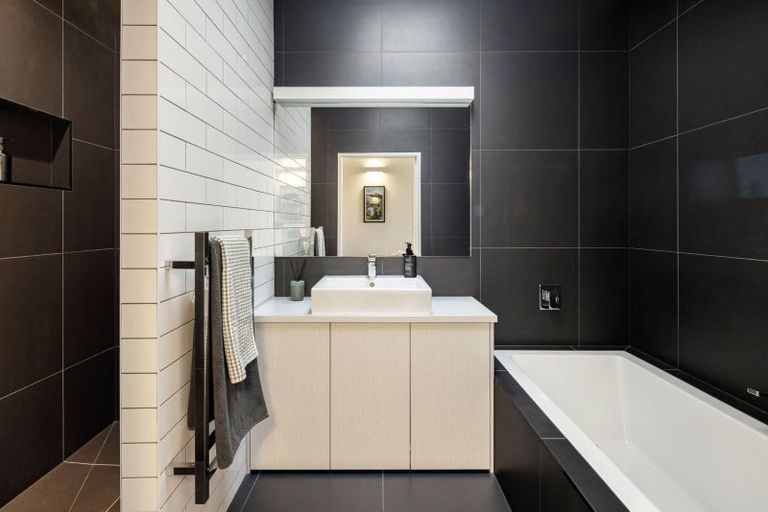 Photo of property in 8 Amokura Crescent, Flagstaff, Hamilton, 3210