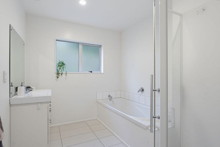 Photo of property in 17a Wantwood Grove, Churton Park, Wellington, 6037
