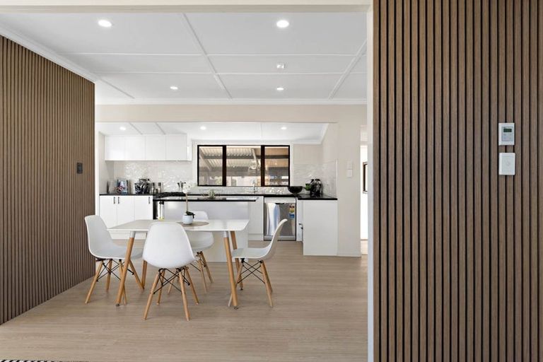 Photo of property in 14 Plunket Avenue, Papatoetoe, Auckland, 2104