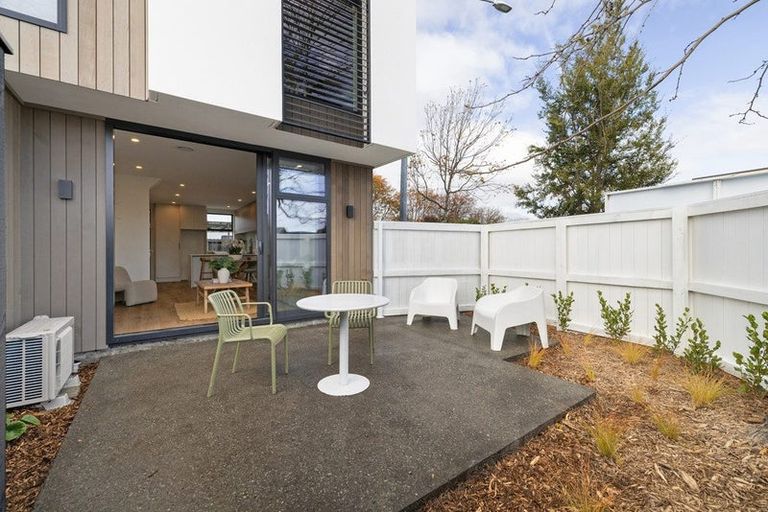 Photo of property in 3/2 Courtenay Street, St Albans, Christchurch, 8014