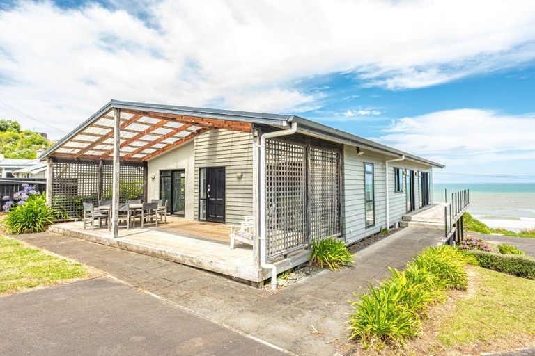 Photo of property in 21 Sunset Parade, Kai Iwi, Whanganui, 4574