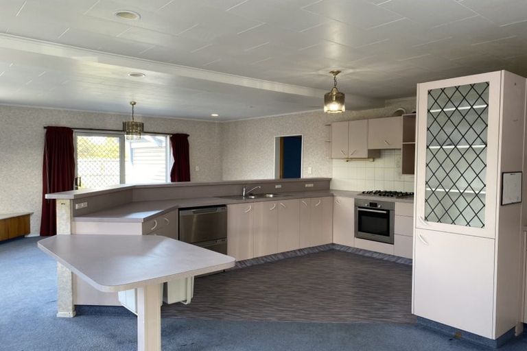 Photo of property in 44 Anderson Road, Taradale, Napier, 4112