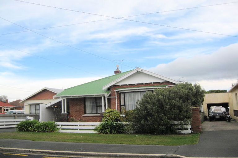 Photo of property in 1 Elliot Street, Andersons Bay, Dunedin, 9013