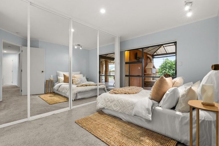 Photo of property in 6b Sheriff Place, Randwick Park, Auckland, 2105