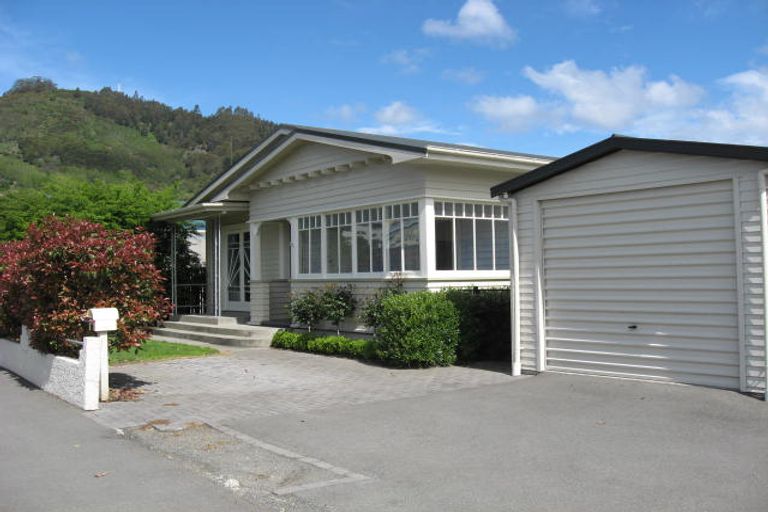 Photo of property in 16 Motueka Street, Nelson South, Nelson, 7010