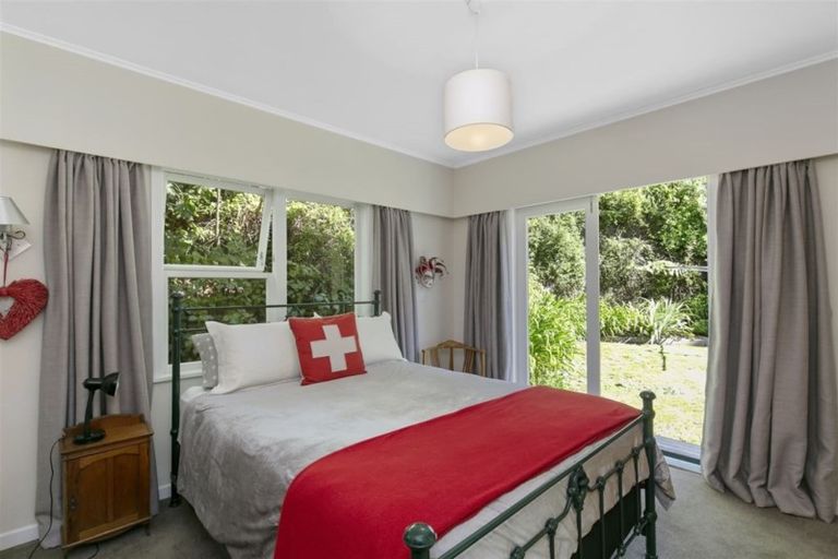 Photo of property in 59 Spencer Street, Crofton Downs, Wellington, 6035