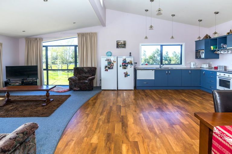 Photo of property in 10 Ellis Road, Normanby, Timaru, 7971