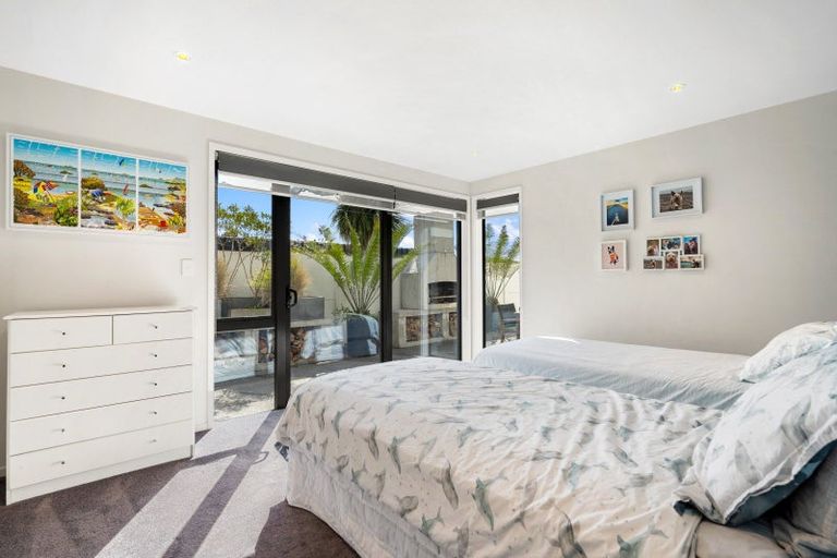 Photo of property in 10 Mer Place, Bay View, Napier, 4104