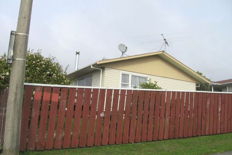 Photo of property in 395 Warspite Avenue, Ascot Park, Porirua, 5024