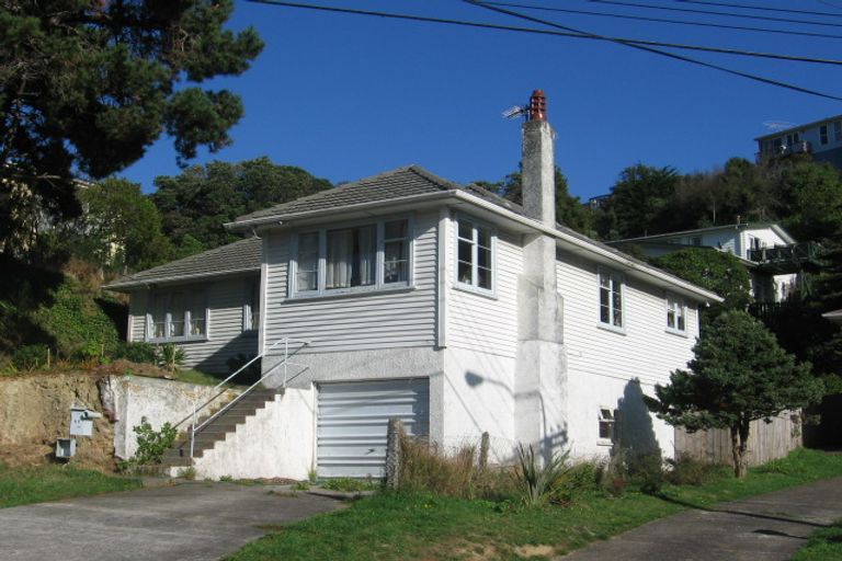 Photo of property in 51 Middleton Road, Johnsonville, Wellington, 6037