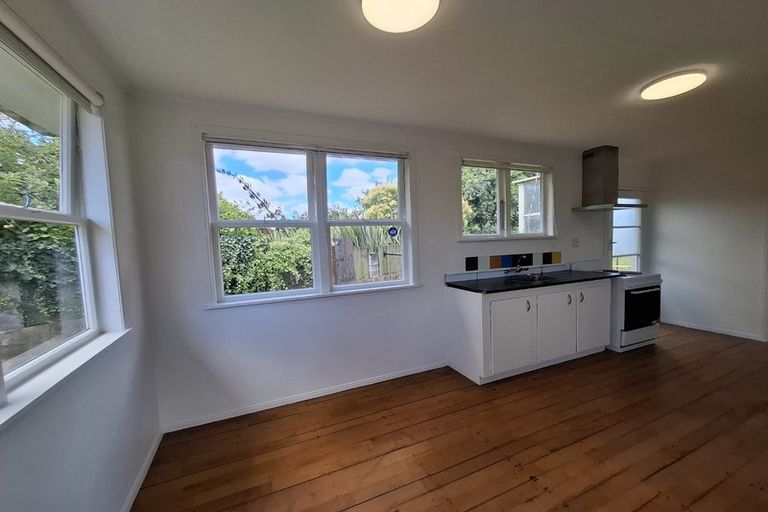 Photo of property in 10 Resolute Way, Papakura, 2110