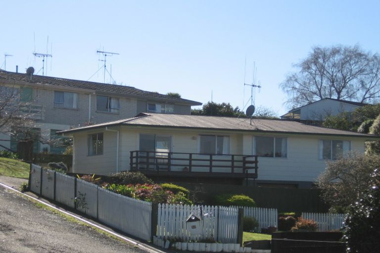 Photo of property in 12 Montana Place, Dinsdale, Hamilton, 3204