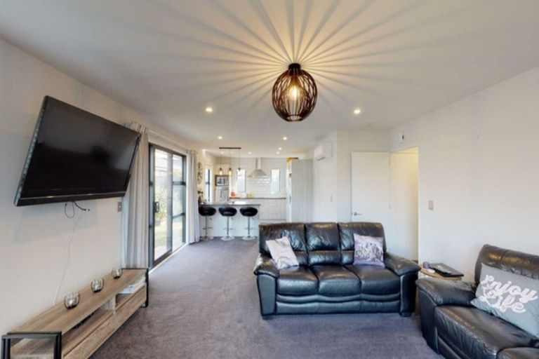 Photo of property in 18 Maka Lane, Halswell, Christchurch, 8025